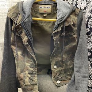 Camo and grey fleece jacket